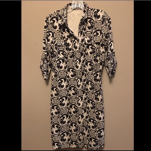 J. McLaughlin Dresses & Skirts - J. McLaughlin black dragon dress